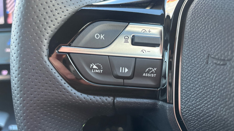 Peugeot 408 158kW GT 58kWh 5dr Auto Electric Hatchback